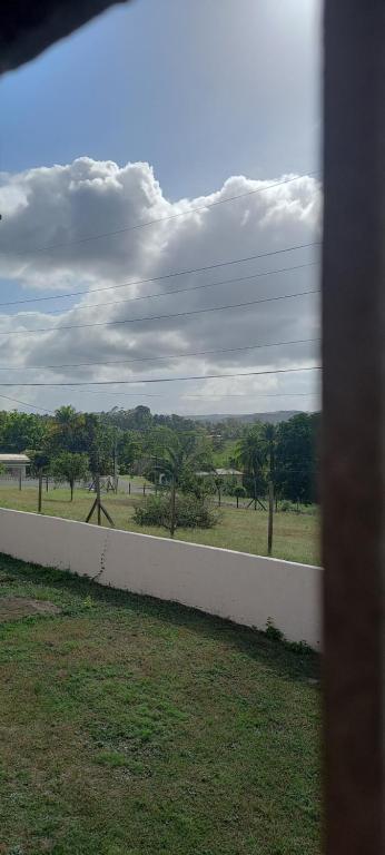 RiverView Retreat - 2 Bed Escape in Linstead, Linstead