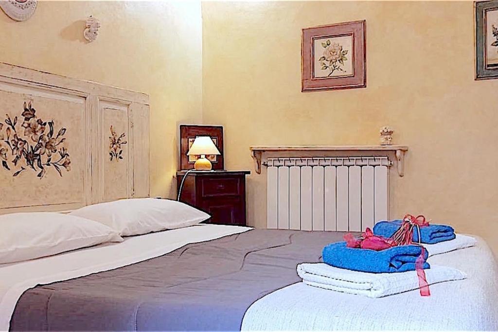 Amo e Flo, Florencie