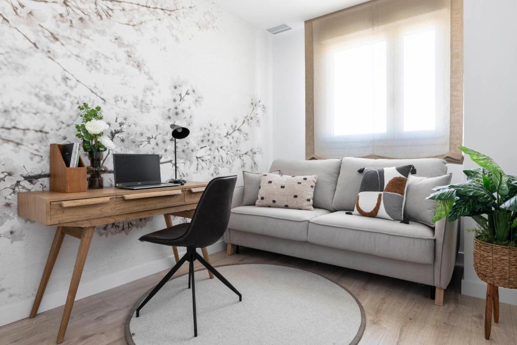 AQ 21 floor 3 bed Apartment - 2