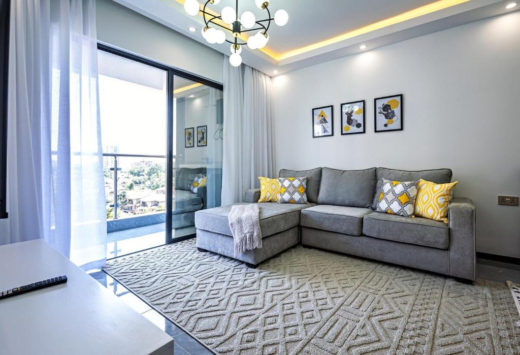 Cozy, Kileleshwa, 1 Bedroom Furnished Apartment, Nairobi