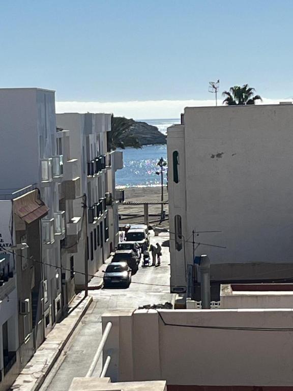 Pa Levante, centrico y a cien metros de la playa, Carboneras