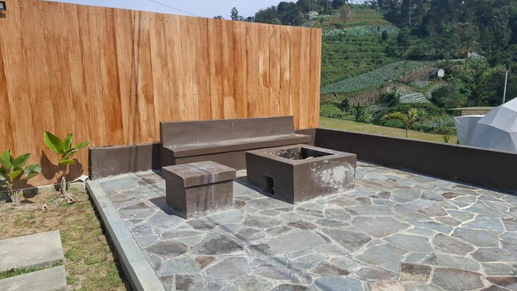 Heavenly 1 &#8211; Private Triangle