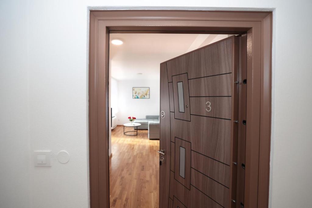 Apartman Dentalux 3 - 5