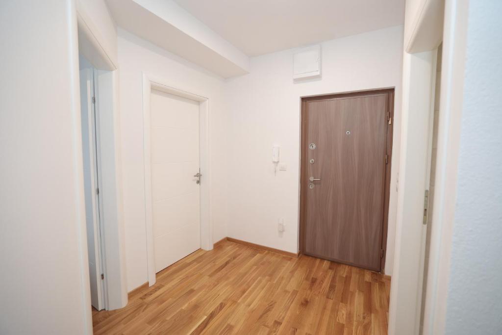 Apartman Dentalux 4 - 5