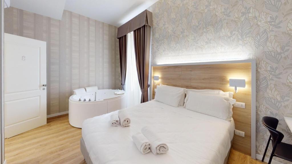 ROME'S GLORIA HOTEL - 3