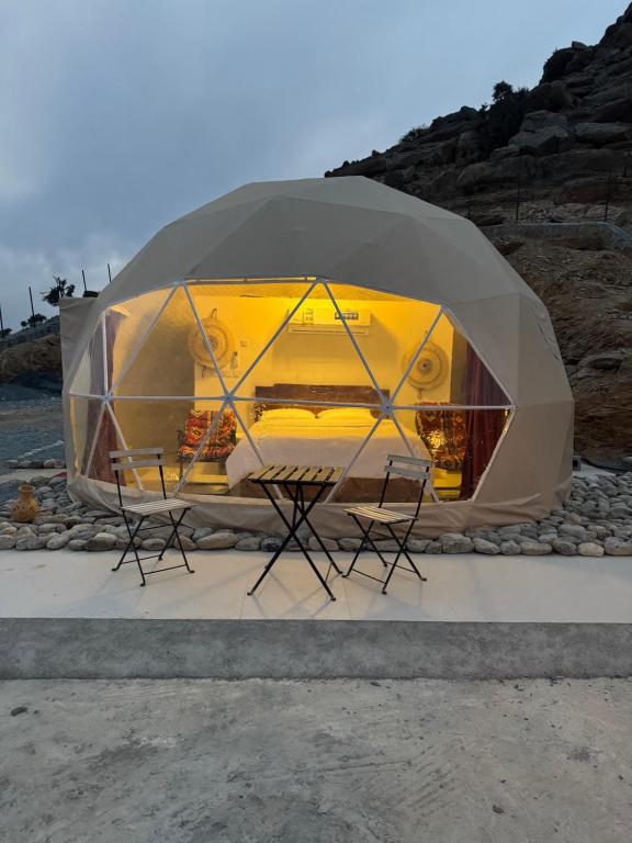 W6 View Dome - Jabal Shams, Sa‘ab Banī Khamīs