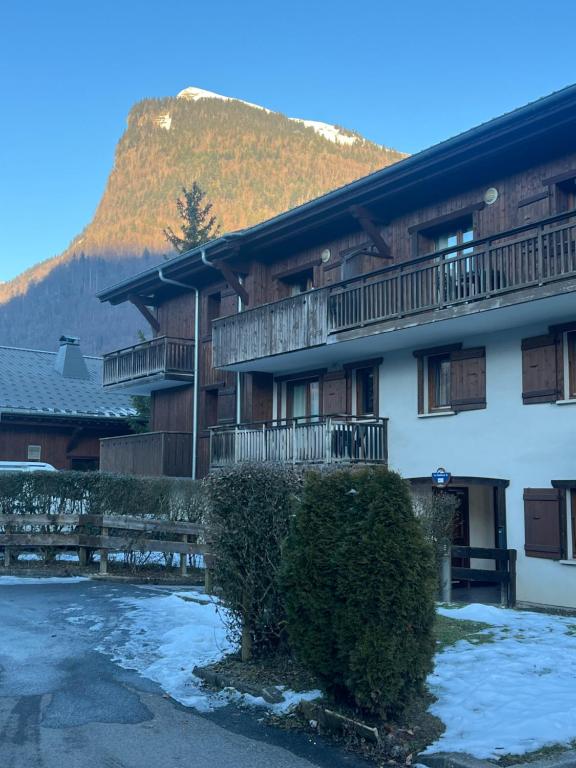 Samoëns 2 - 3