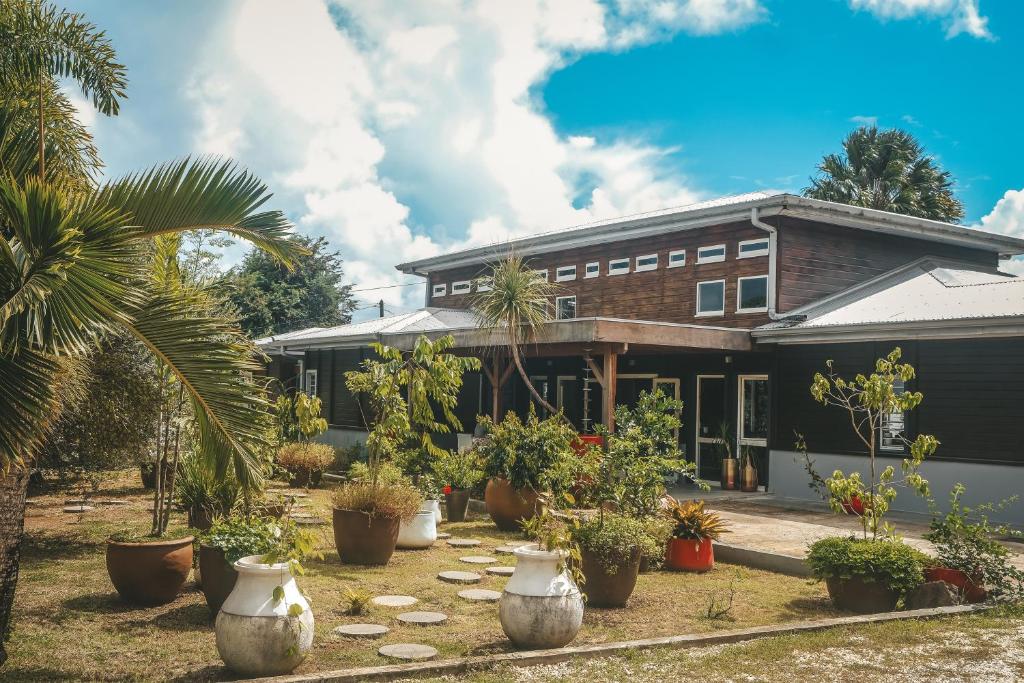 Le Baobab Rouge - Maison d'hôtes réservée aux femmes, Le Lamentin