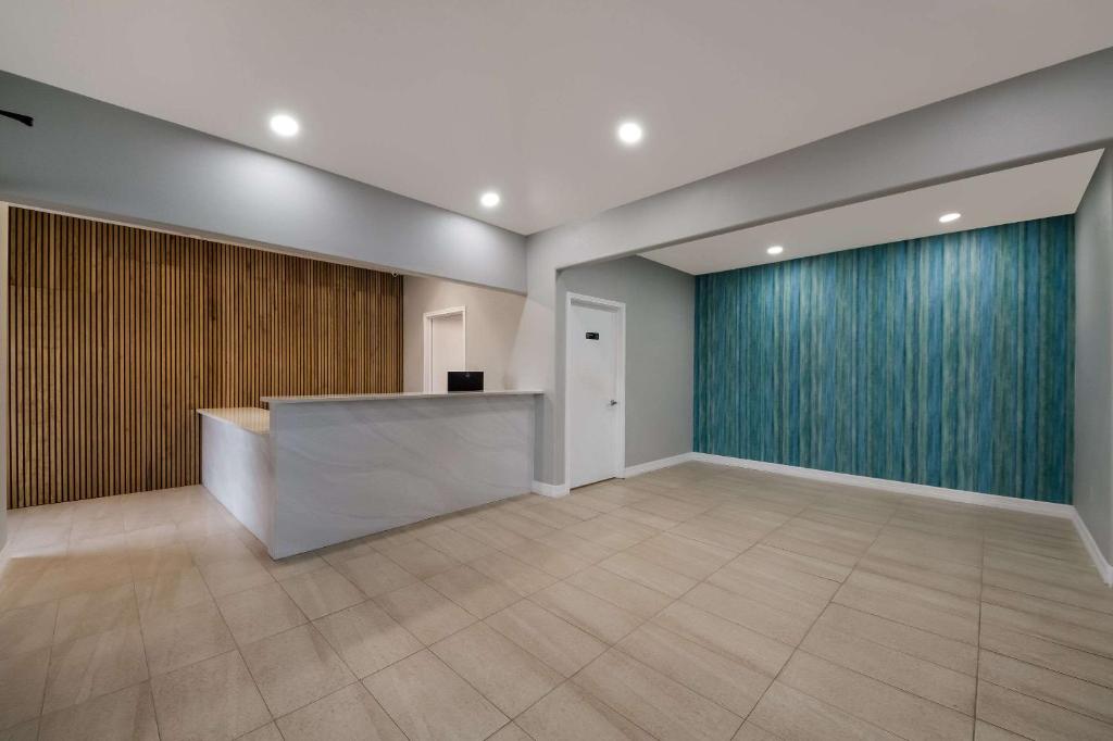 フロント・ロビー