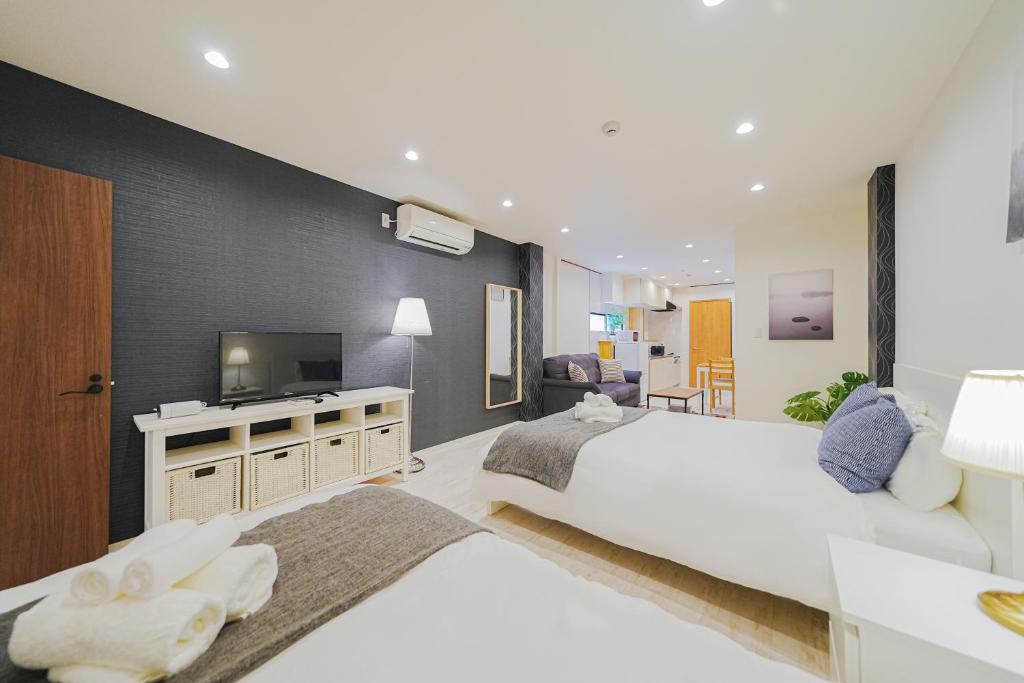 Hanazono NAMBA SOUTH 3-Story Apt