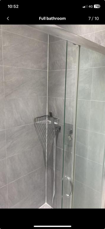 Kynance Gardens Female Only, Stanmore