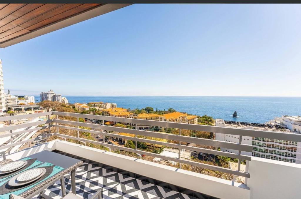 Island Time Studio with Sea View, Funchal