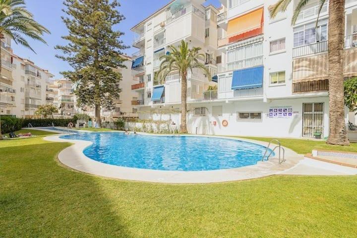 1 bedroom Penthouse with Pool access, Nerja centre - 4