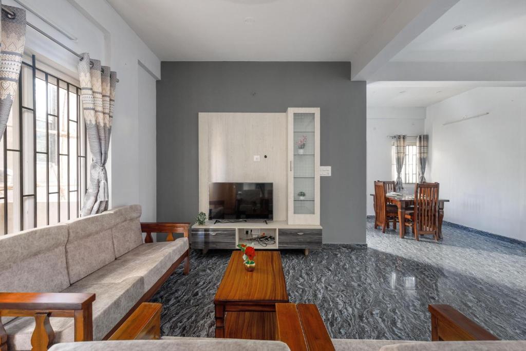 The Nebula by Red Olive4th Block JayanagarHCG, Bengalúr