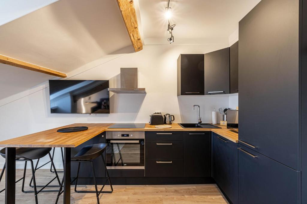 5 CARNOT - Beautiful apartment, 4 people, 150m from Palais des Festivals - 4