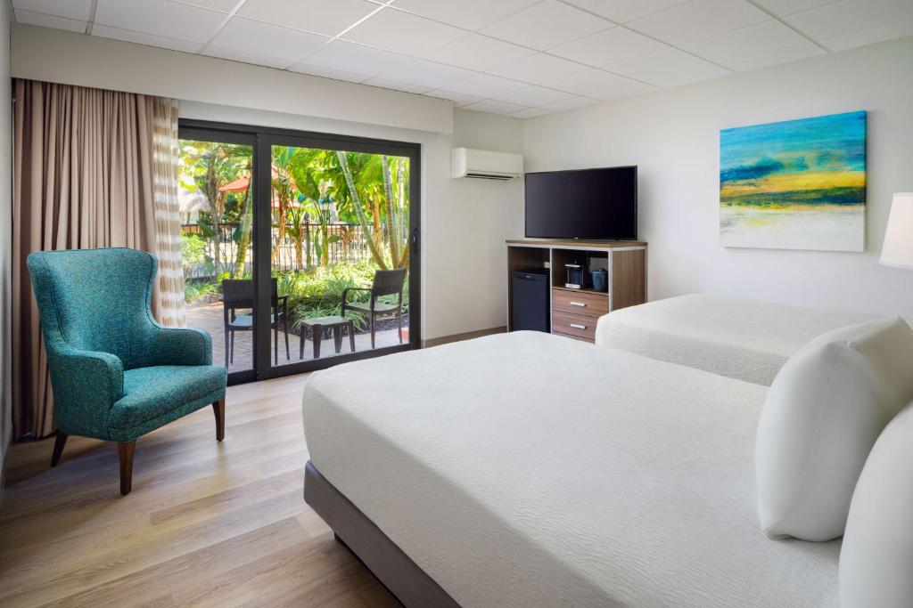 Best Western Naples Inn & Suites 호텔 이미지 2