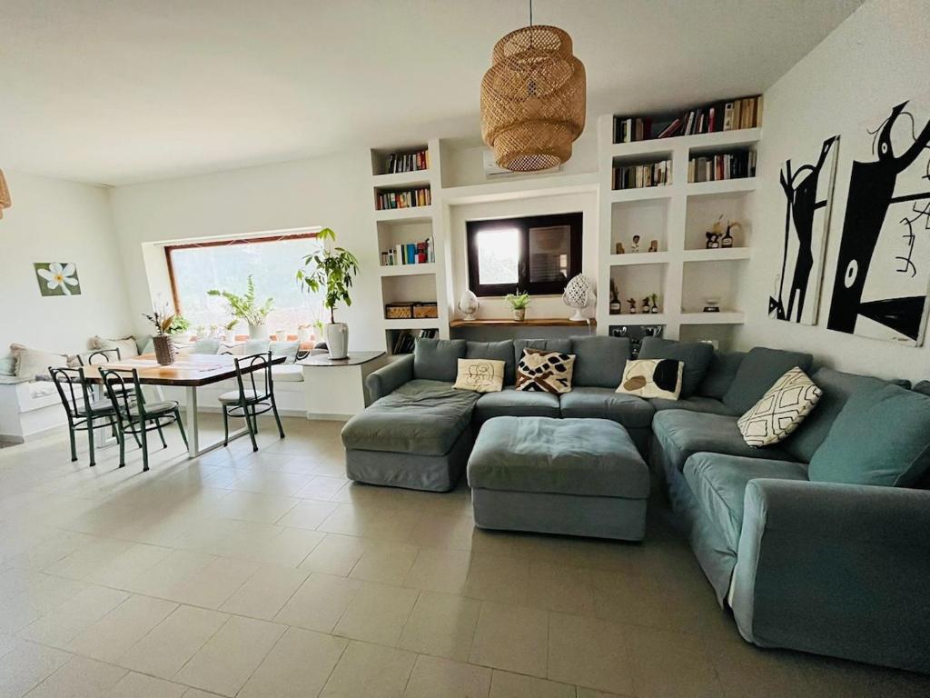 Villa Aurora by the sea, Brindisi