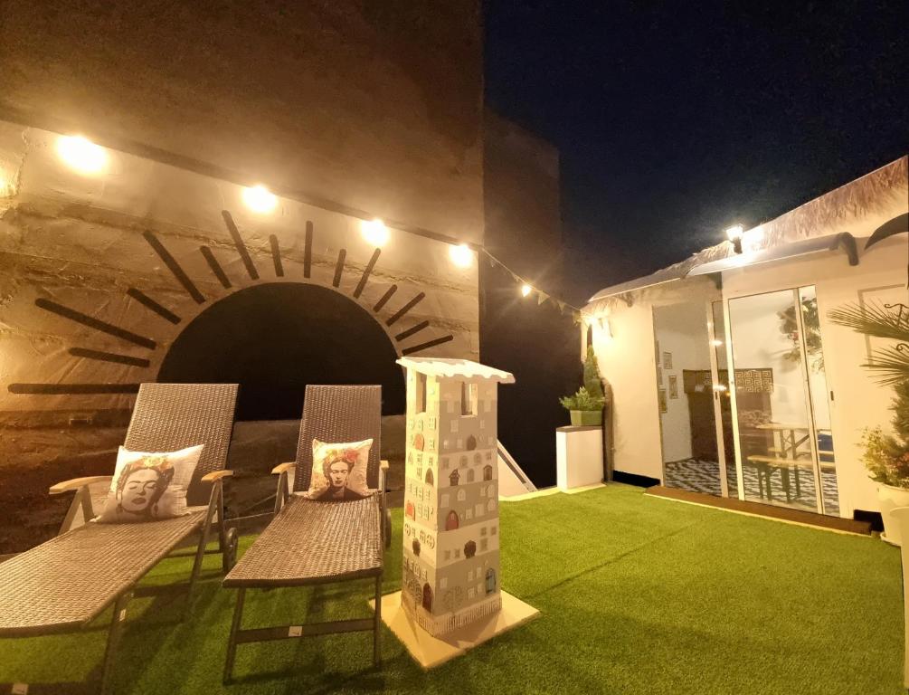 CENTRO CASTILLO by Roccos Retreats with private terrace and parking - 3
