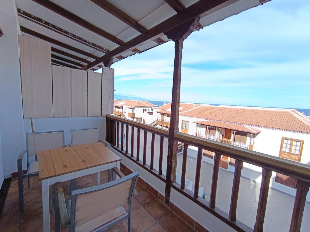 Modern Apartment in Poblado Marinero, Acantilado de los Gigantes