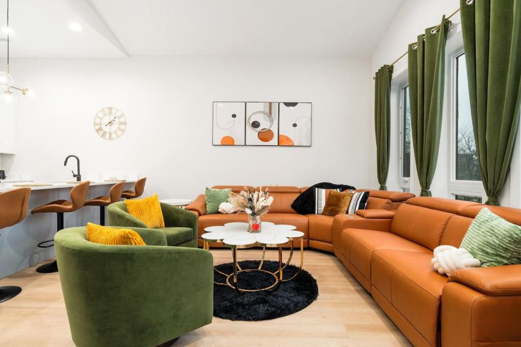 Modern 3BR Stay Near DT CHI, Chicago