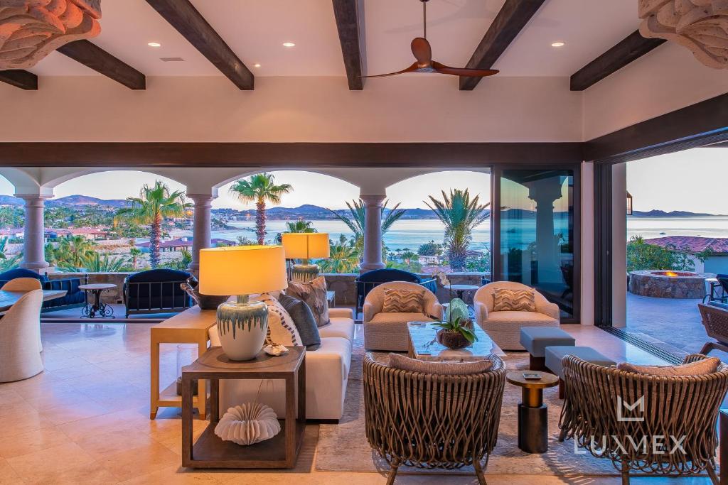Two Neighboring Villas Fully Staffed in Villas Del Mar, Swimmable Beach! - 5