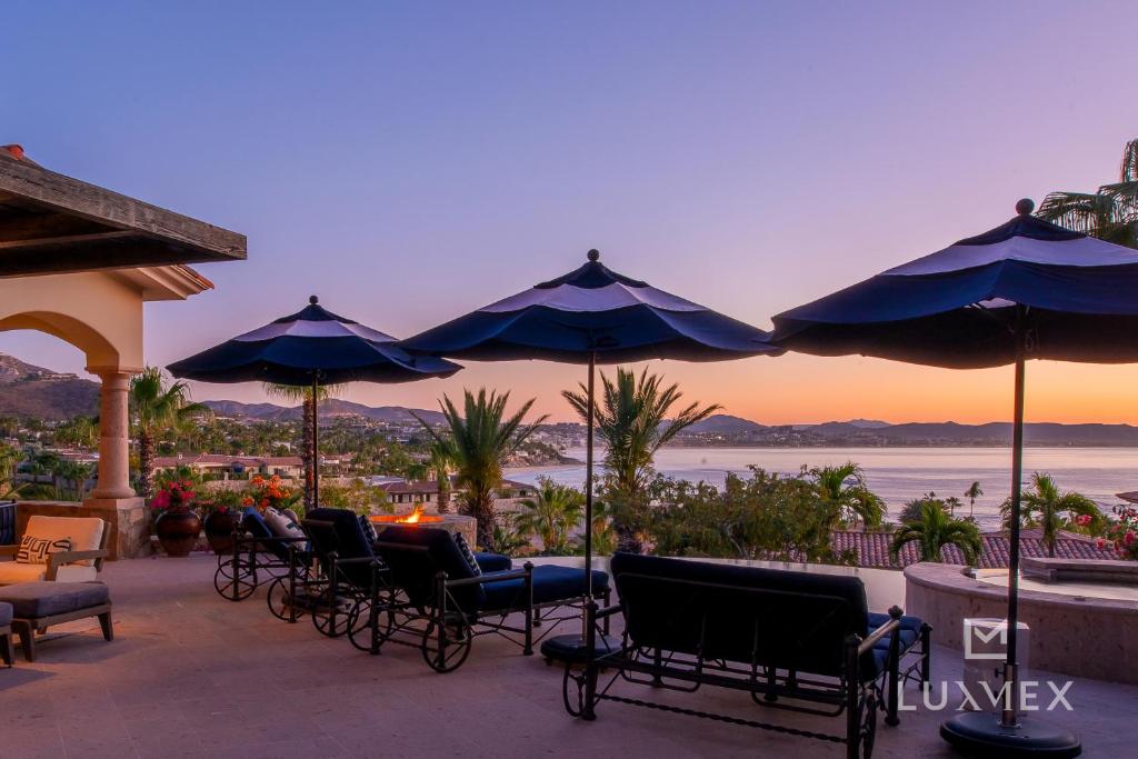 Two Neighboring Villas Fully Staffed in Villas Del Mar, Swimmable Beach! - 4