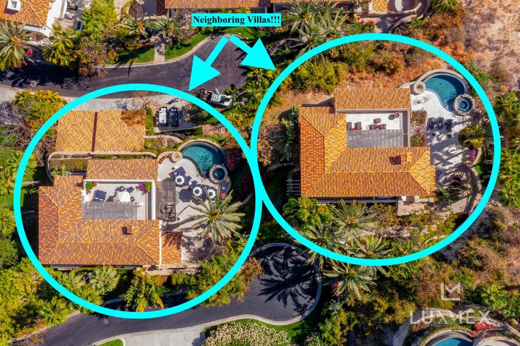 Two Neighboring Villas Fully Staffed in Villas Del Mar, Swimmable Beach! - 2