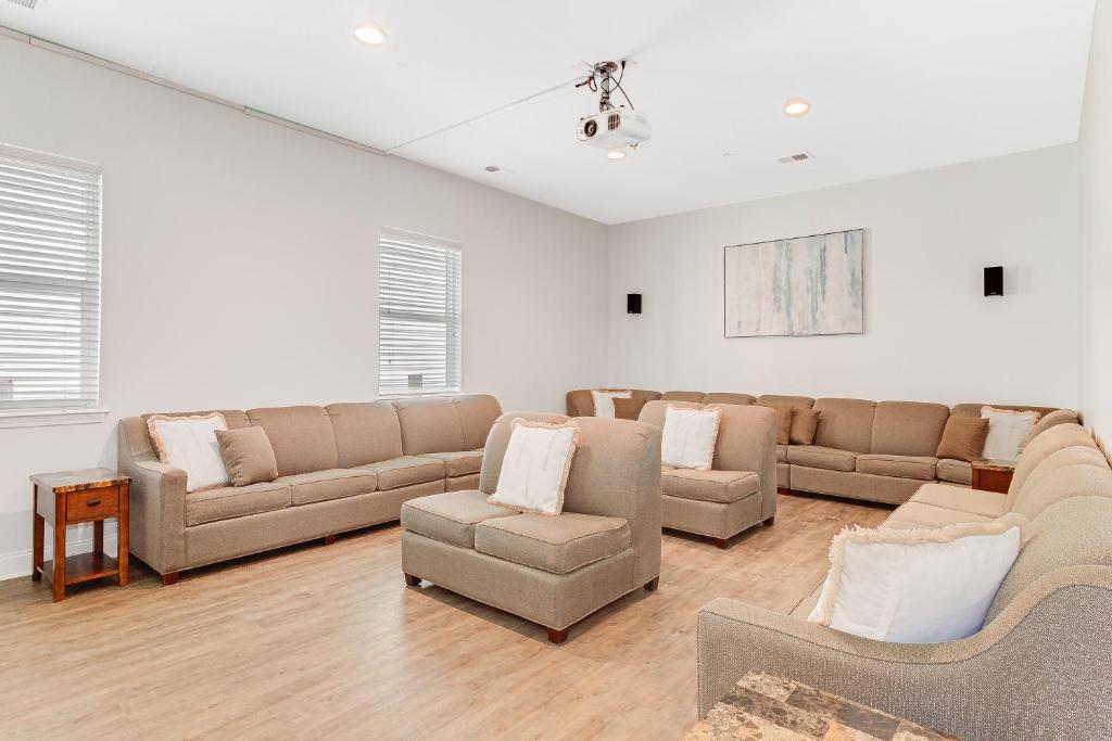 2201 Spring by Together Resorts, Myrtle Beach