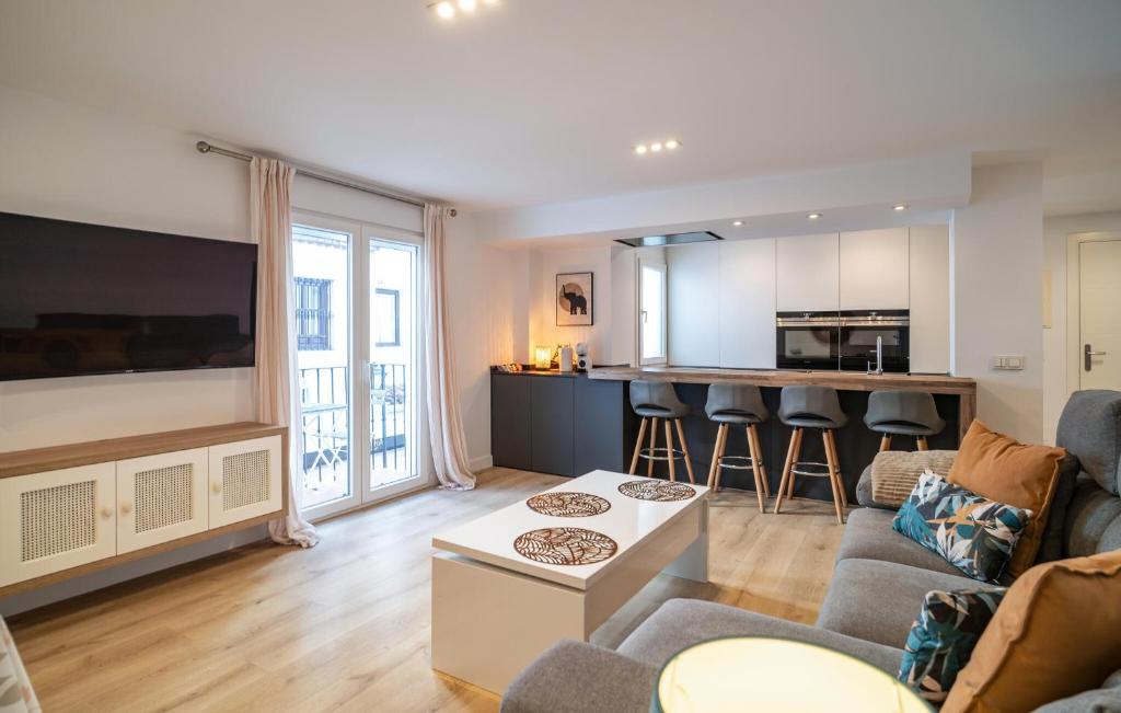 Lovely Apartment In Torremolinos - 5