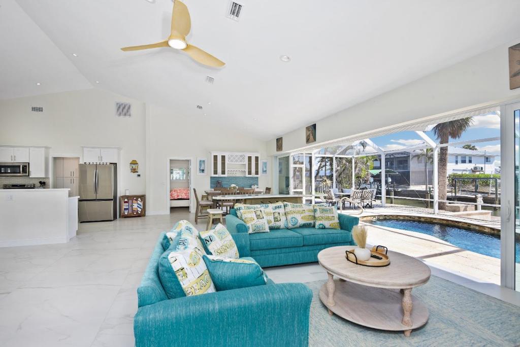 Paradise Palms by Sun Palace Vacations, Fort Myers Beach