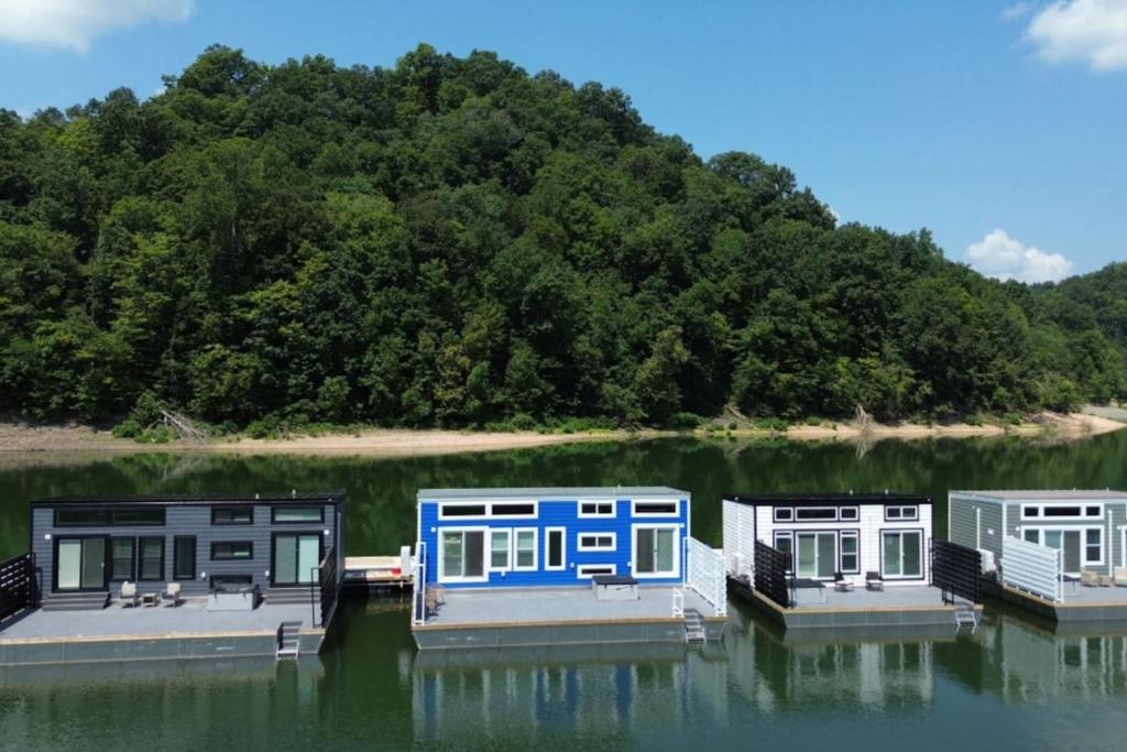 Four Suns, Jamestown