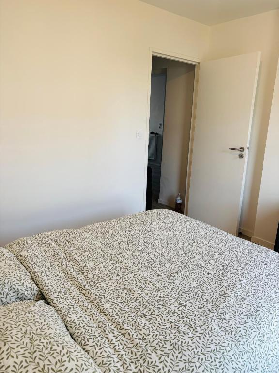 Chambre spacieuse et lumineuse chez l habitant - 4