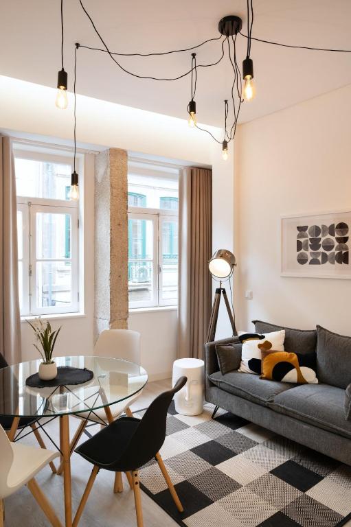 St Ildefonso 02, Porto