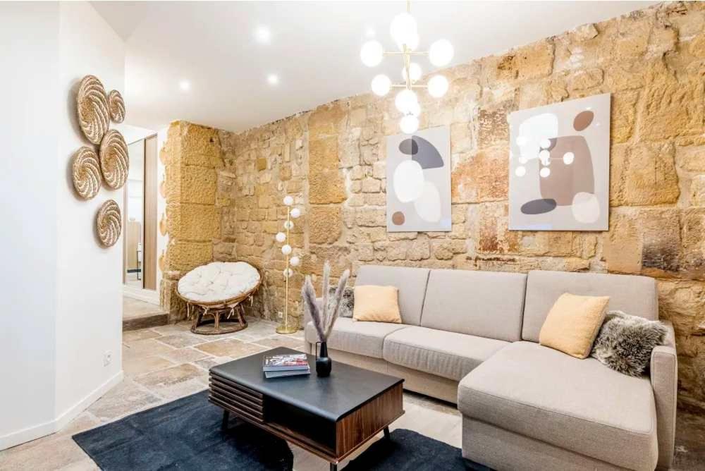 Keyz - Spacious 2 Bedrooms in Le Marais - 4
