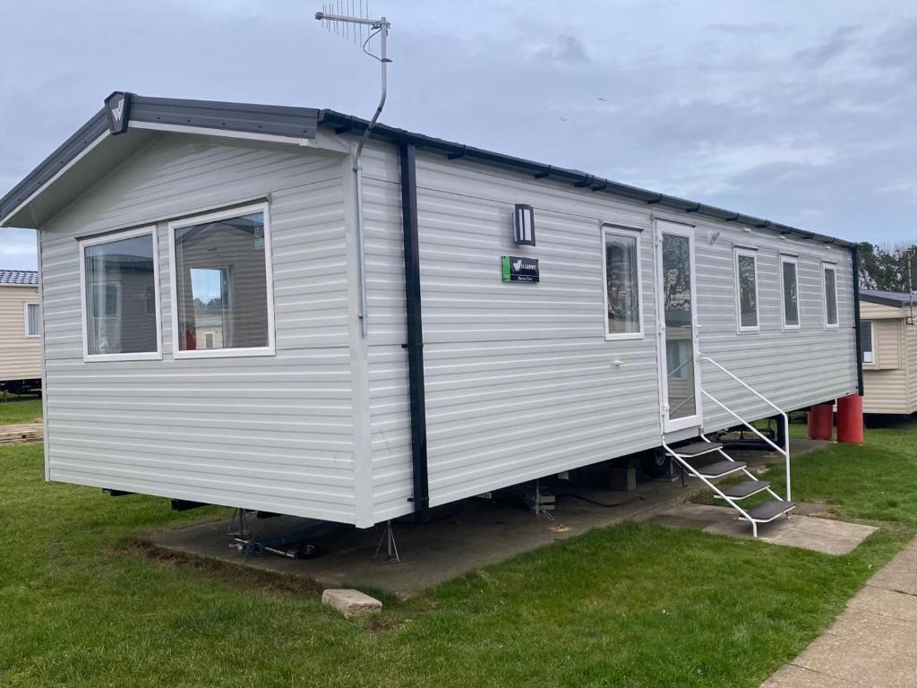 Marsden Escape, Cayton