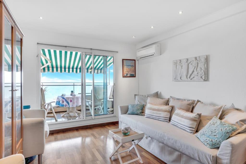 La Prom - a two bedroom apartment with a sea view - 2