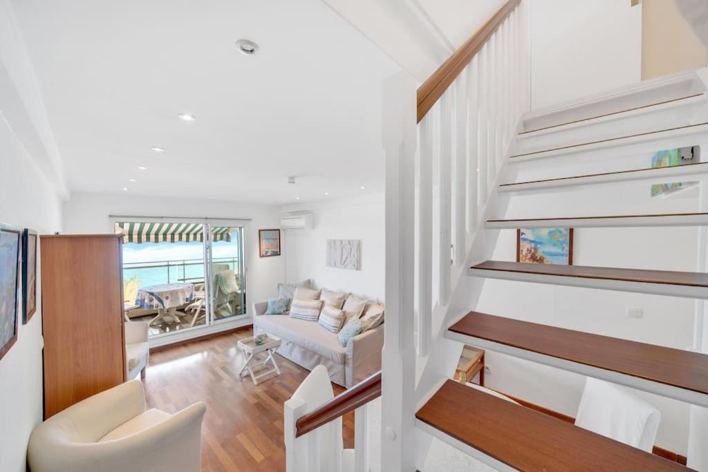 La Prom - a two bedroom apartment with a sea view - 5