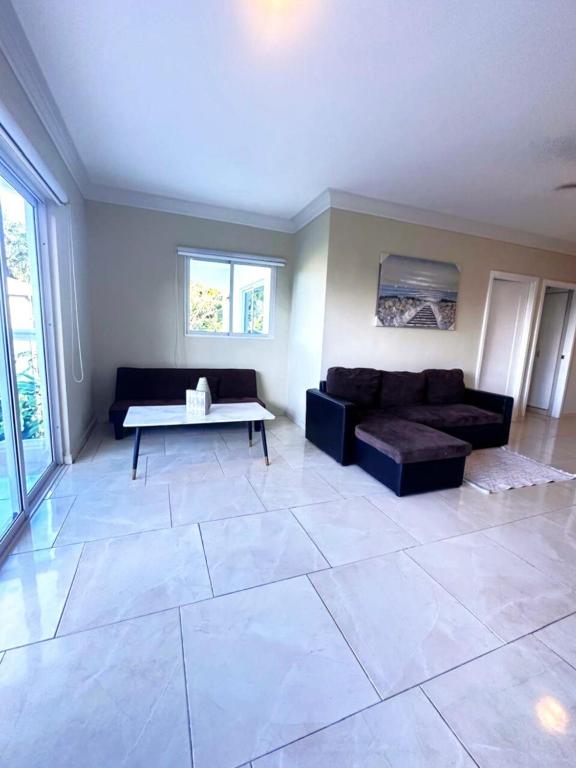 Itzayana 1, Las Terrenas