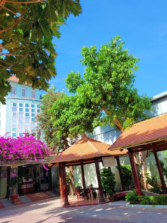 Khách Sạn Đông Nam Á 2