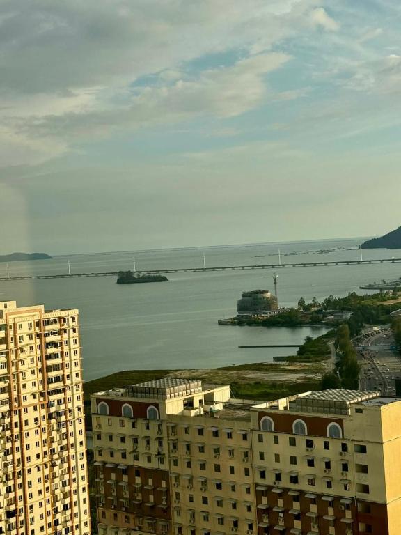 Near komtar apartment in goergetown 3br 10 pax, George Town