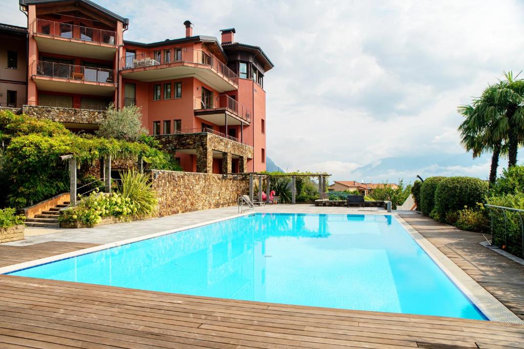 Bella Vita - by MyHomeInComo - 4