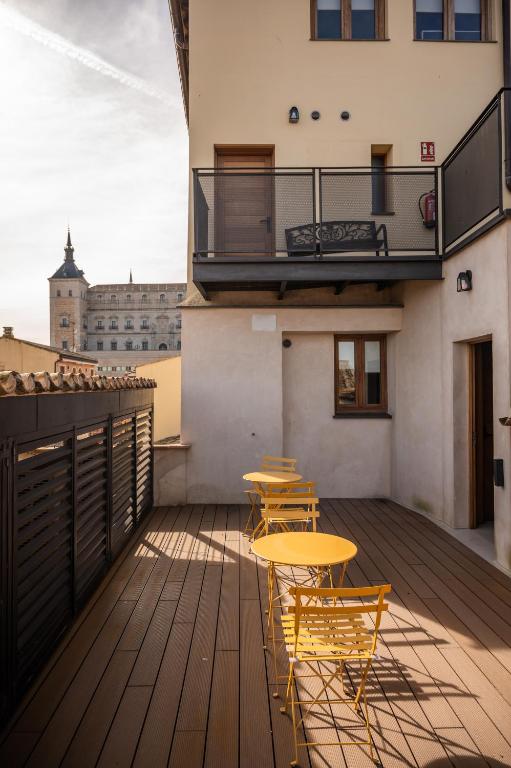 Apartamentos Santa Fe - Calle Armas by Toledo AP - 4