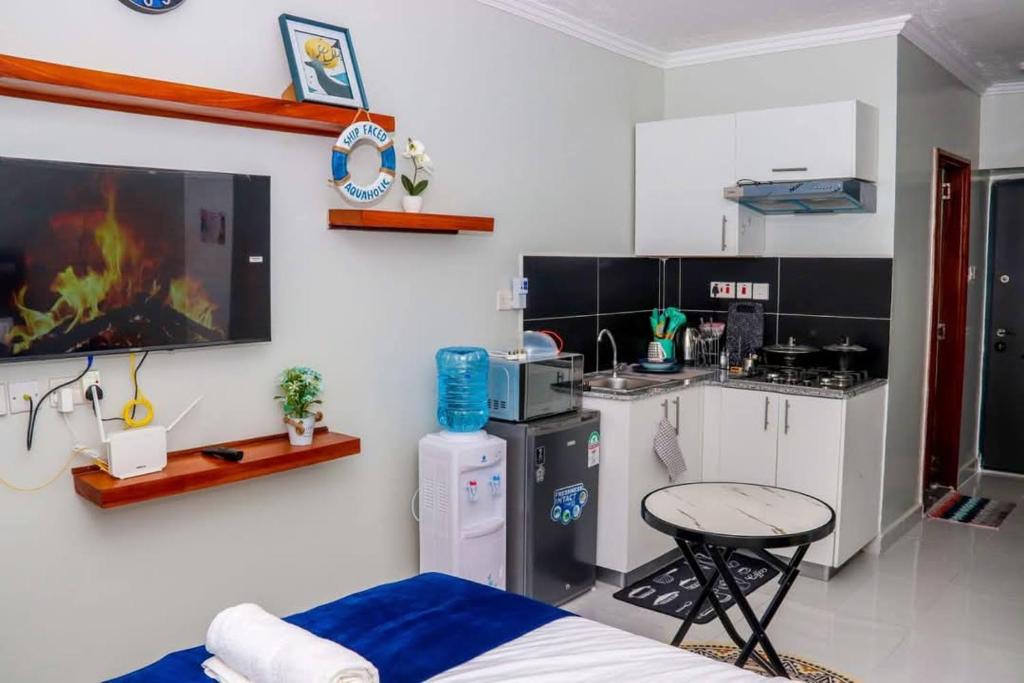 Studio In Kitengela, Kitengela 