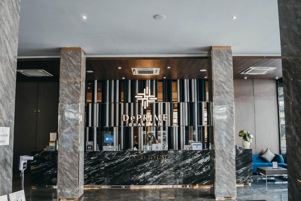 De Prime Rangnam Hotel