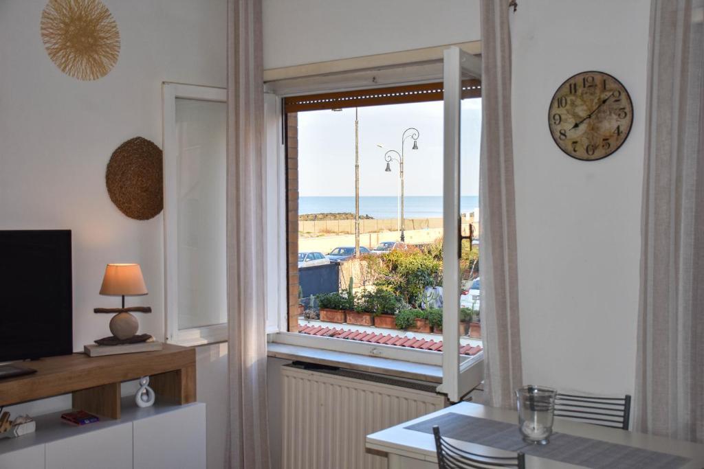 Mare e Relax 2 Melody Sea Front 10' da FCO Airport - 4