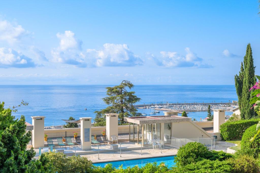 Les Miradors, charmant appartement de 2 chambres en RDC, jardin privatif, piscine, vue mer et parking - 2