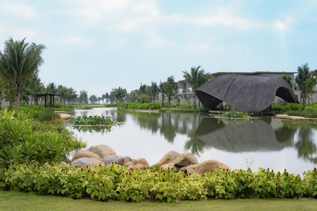 Surrounding environment