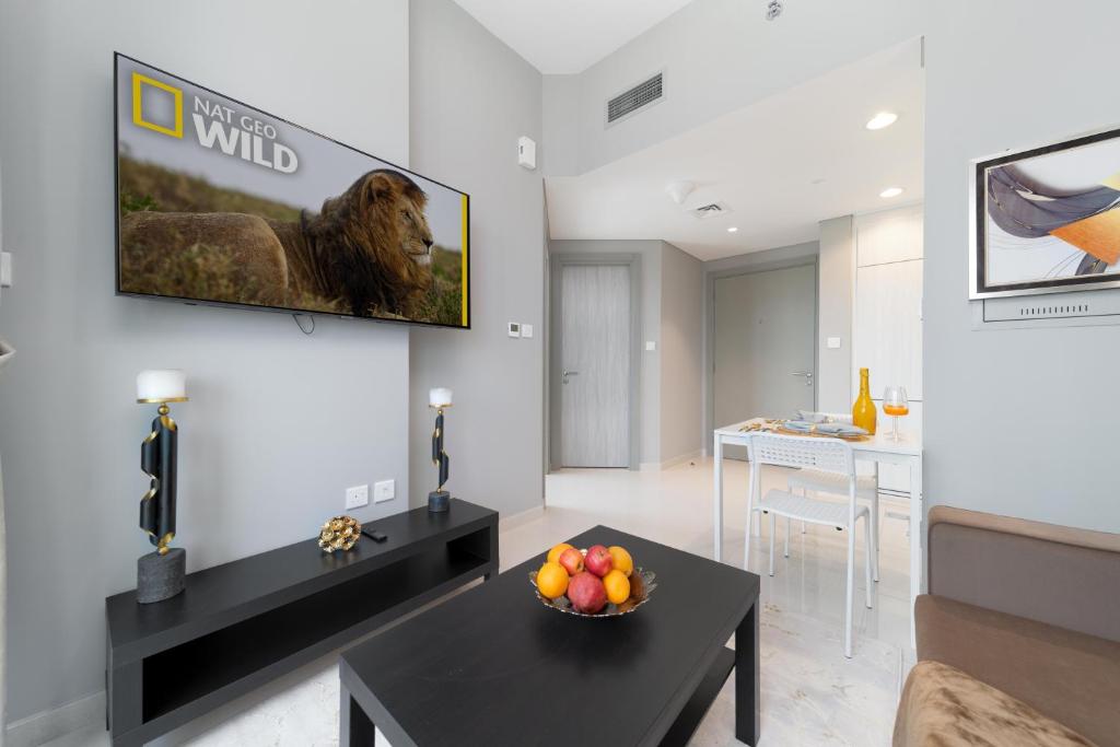 Arbab Homes Premium 1BR-Canal View-Damac Zada Tower, Dubaj