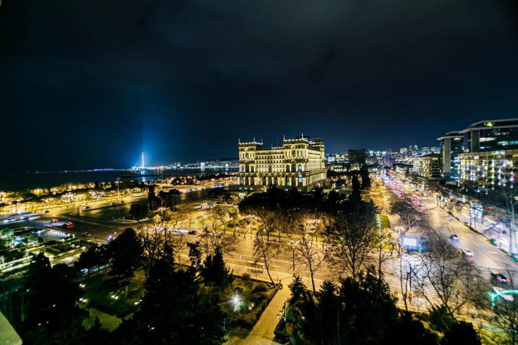 Modern Apartment With Sea View, Baku