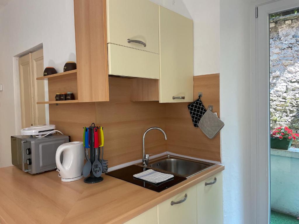 Roncati 7 center town studio apartments - 2